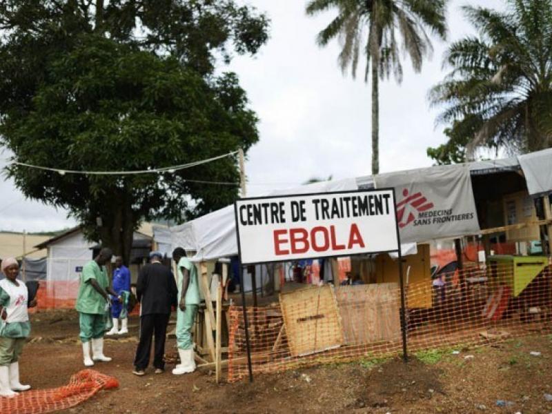 Ebola en RDC : les centres de traitement débordés en Ituri, l'épidémie continue de progresser