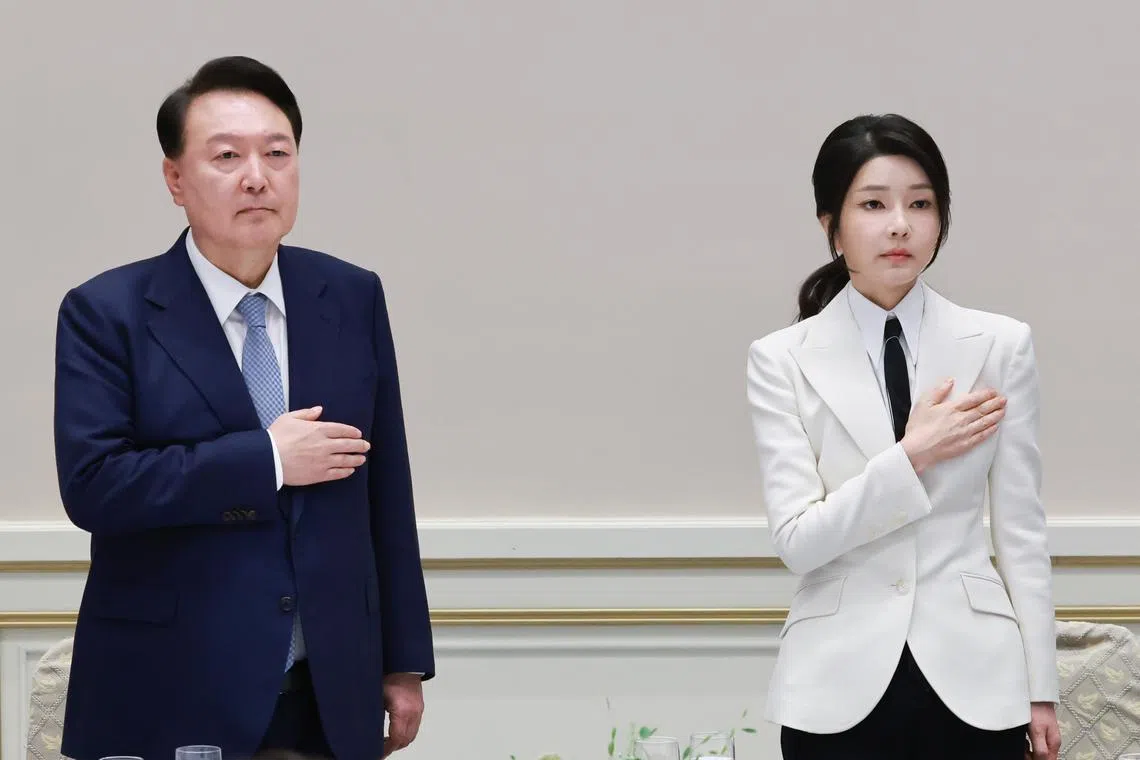 Corée du Sud : l’ancien couple présidentiel condamné dans deux affaires distinctes