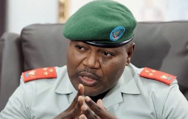 Kinshasa : le général Jean-Pierre Kasongo Kabwik rappelle à l’ordre les « bâtisseurs de la nation » affectés à l’assainissement