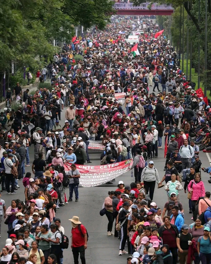 Coupe du Monde 2026 : Le match d’ouverture au Mexique sous haute tension après le blocage du stade Aztèque par des enseignants grévistes.