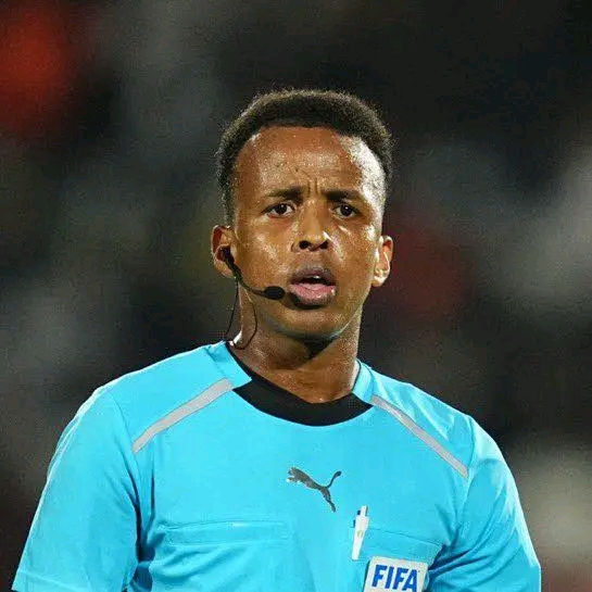 Coupe du monde 2026 : Le Canada vole au secours de l’arbitre somalien Omar Artan.